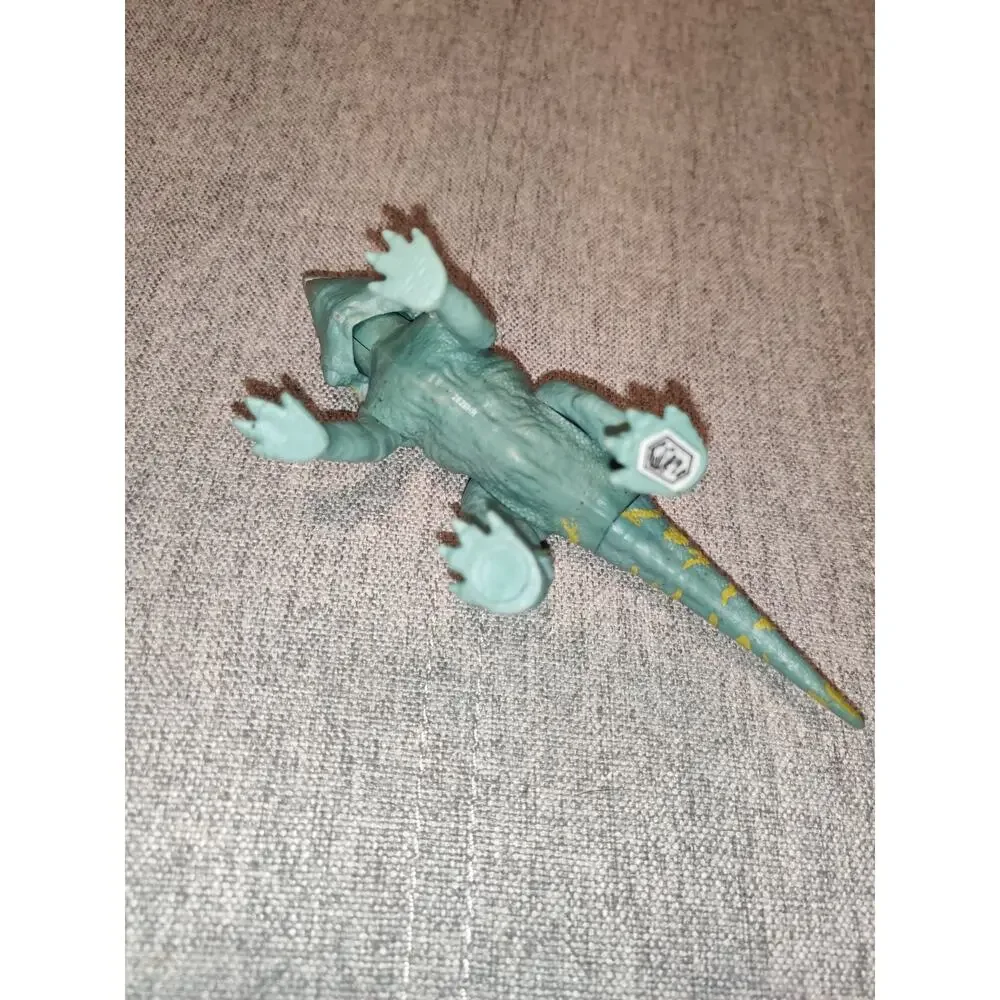 Mattel Jurassic World Warriors of the World Protoceratops Dinosaur
